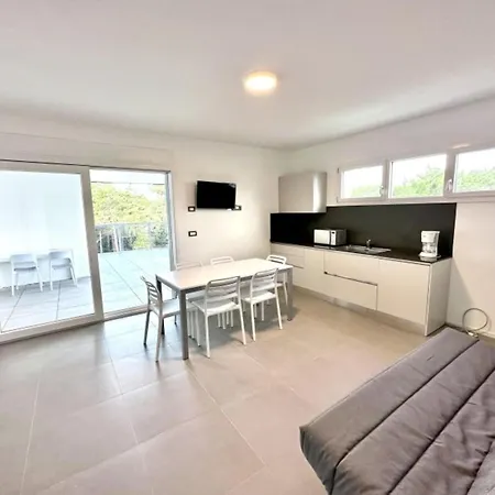 דירה Pool Access Penthouse Near The ביביונה