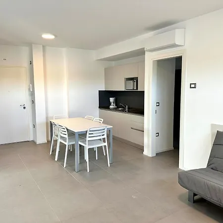 Pool Access Penthouse Near The Apartmán Bibione